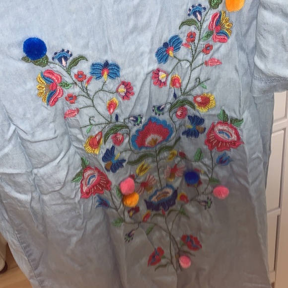 Fox embroidered denim dress - Picture 2 of 5